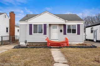 25280 Dale Street, Roseville, MI 48066