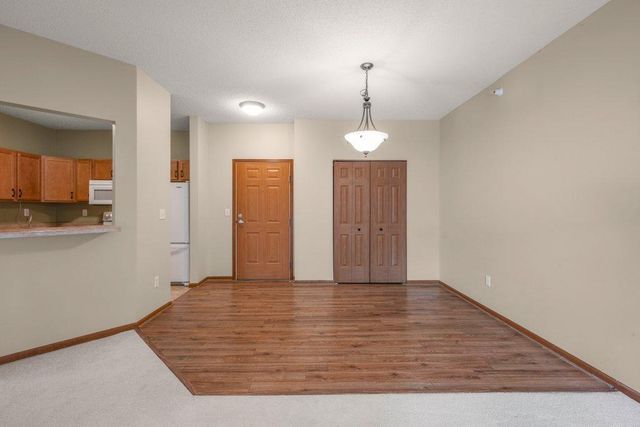 114200 Hundertmark 110, Chaska, MN 55318