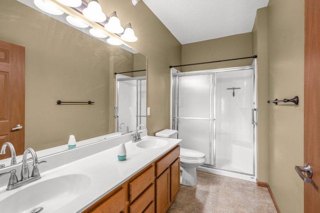 114200 Hundertmark 110, Chaska, MN 55318