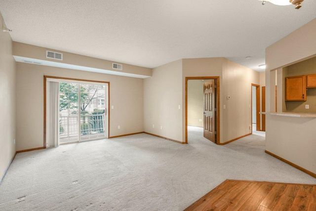 114200 Hundertmark 110, Chaska, MN 55318