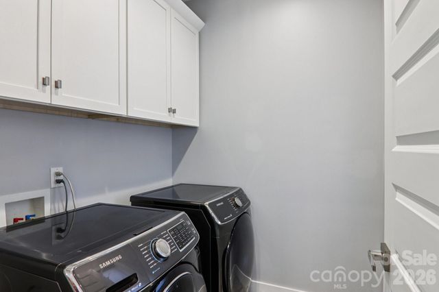 98 Hamilton Woods Lane, Etowah, NC 28729