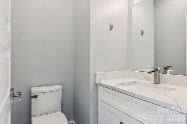 98 Hamilton Woods Lane, Etowah, NC 28729