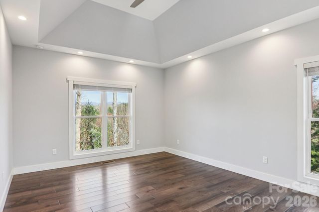 98 Hamilton Woods Lane, Etowah, NC 28729