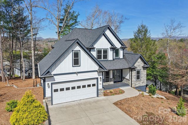 98 Hamilton Woods Lane, Etowah, NC 28729