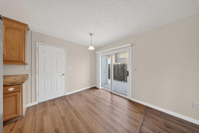 7263 Hayward Dr, Sacramento, CA 95828