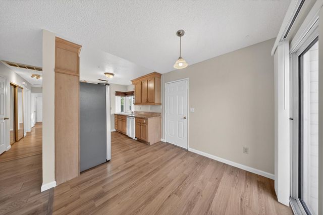 7263 Hayward Dr, Sacramento, CA 95828