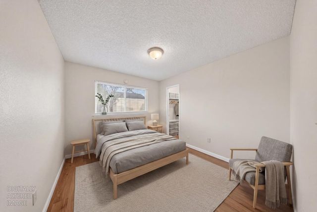 7263 Hayward Dr, Sacramento, CA 95828