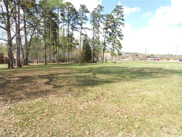 4711 Woody Mill Road, Greensboro, NC 27406