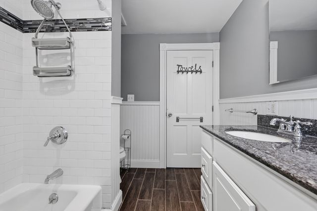 26 Kathleen Dr, Andover, MA 01810