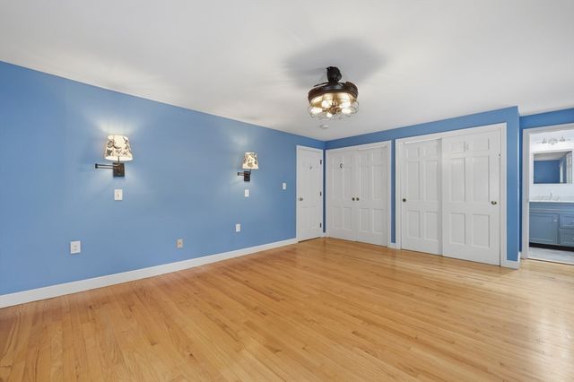 26 Kathleen Dr, Andover, MA 01810