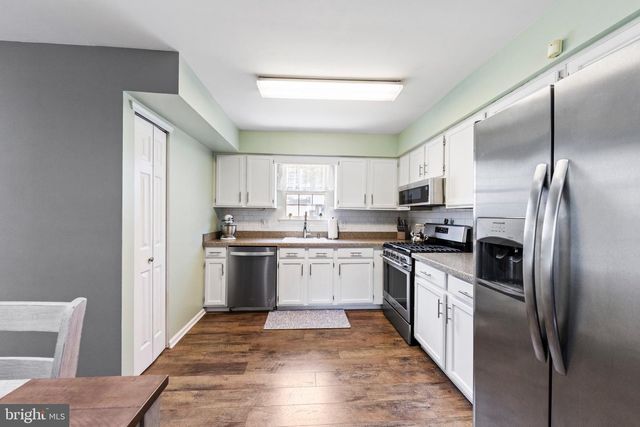 7706 HESSON LN, Pennsauken, NJ 08109