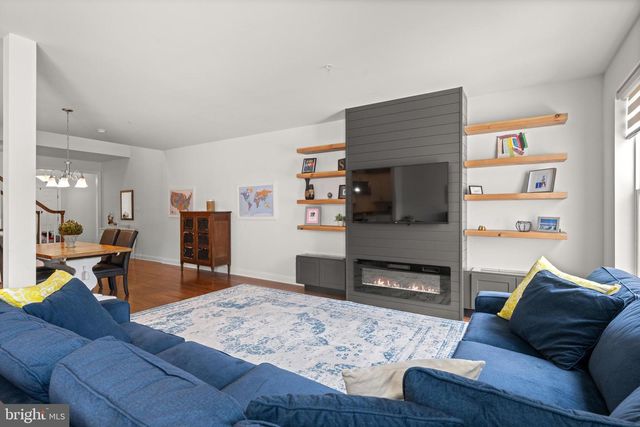 47 HUNTERS LN, Glen Mills, PA 19342