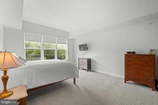 47 HUNTERS LN, Glen Mills, PA 19342