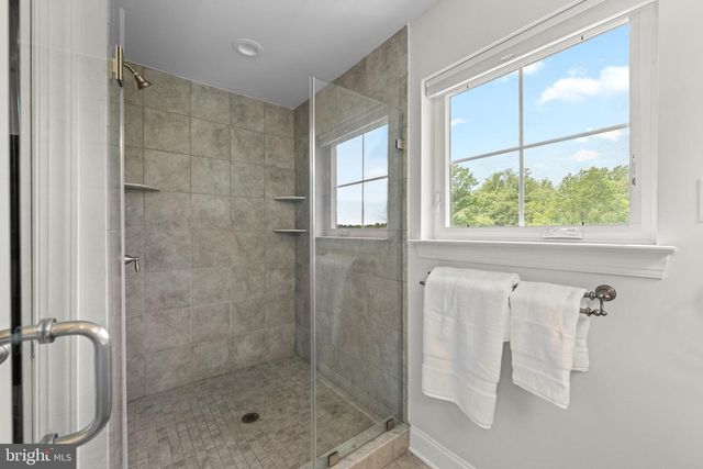47 HUNTERS LN, Glen Mills, PA 19342