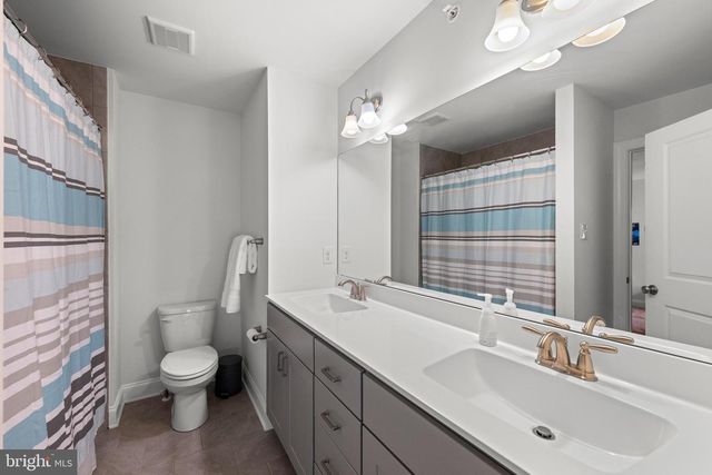 47 HUNTERS LN, Glen Mills, PA 19342