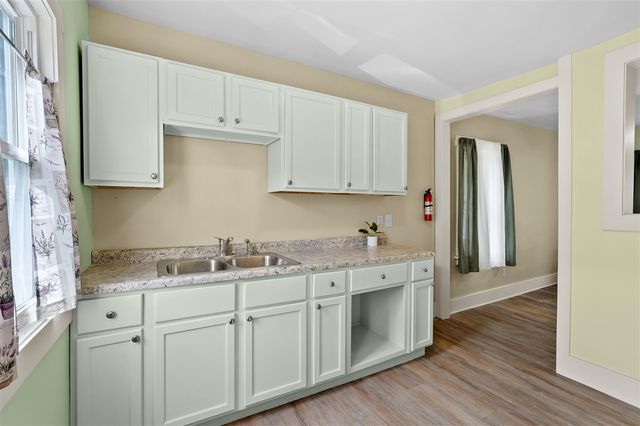 150 Cliff Street, Battle Creek, MI 49014