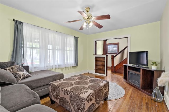 150 Cliff Street, Battle Creek, MI 49014