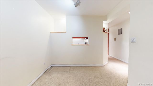 102-45 67th Rd 2R, Forest Hills, NY 11375