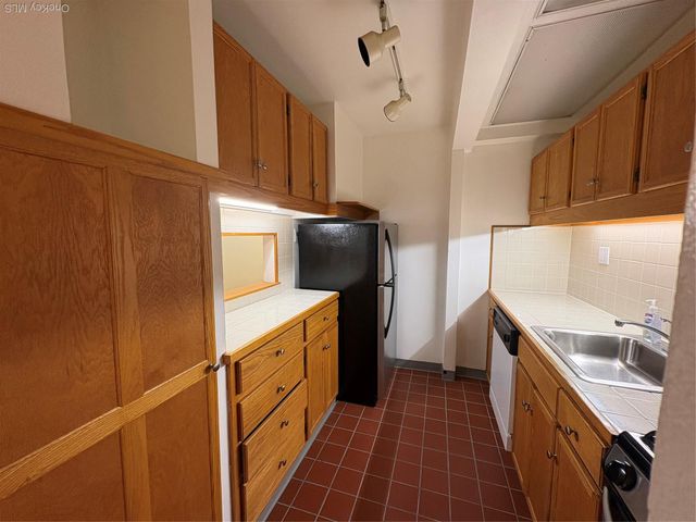 102-45 67th Rd 2R, Forest Hills, NY 11375