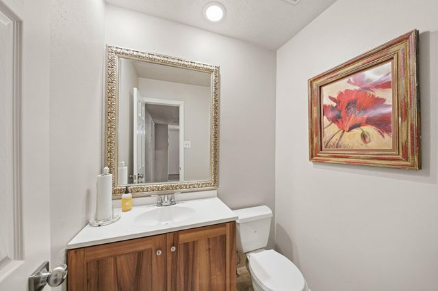 2205 Hilton Head Drive, Missouri City, TX 77459