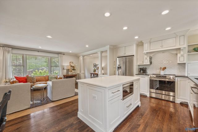1600 Mountainbrook Drive SE, Huntsville, AL 35801