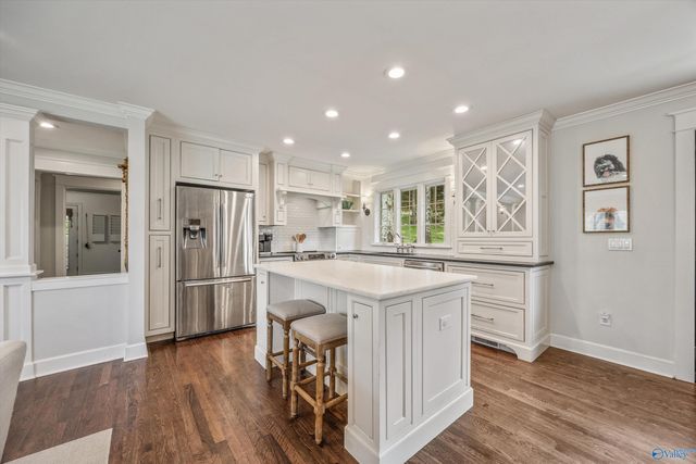 1600 Mountainbrook Drive SE, Huntsville, AL 35801