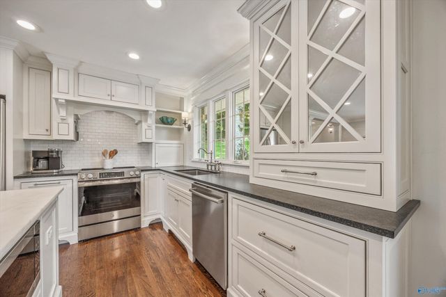1600 Mountainbrook Drive SE, Huntsville, AL 35801