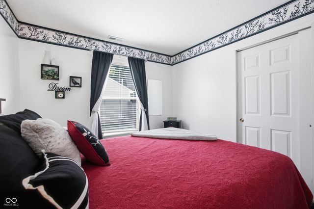 725 Chestnut Lane, Brownsburg, IN 46112