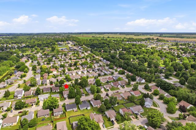 725 Chestnut Lane, Brownsburg, IN 46112