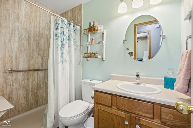 725 Chestnut Lane, Brownsburg, IN 46112