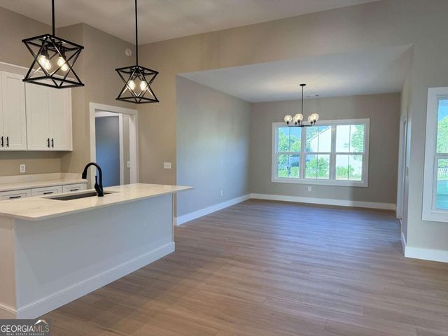 113 Mill Stone Lane SE, Calhoun, GA 30701