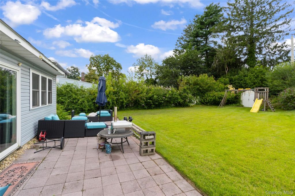 42 Mockingbird Lane, Levittown, NY 11756 — photo 5