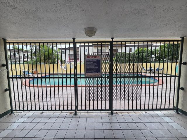 8320 NW 8th Street 2-311, Miami, FL 33126