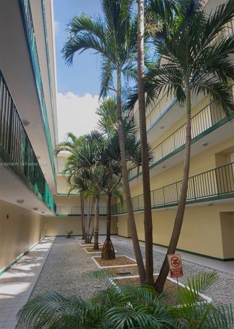 8320 NW 8th Street 2-311, Miami, FL 33126