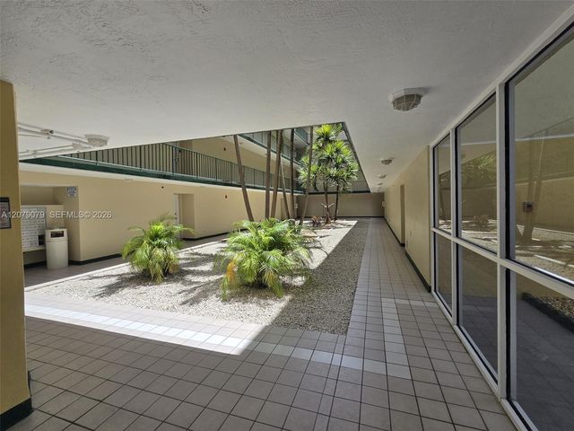 8320 NW 8th Street 2-311, Miami, FL 33126
