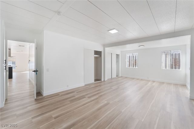 4980 Ridge Drive, Las Vegas, NV 89103