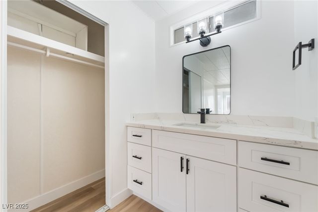 4980 Ridge Drive, Las Vegas, NV 89103