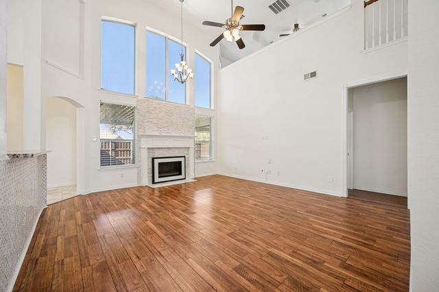 3873 Gillespie Drive, Carrollton, TX 75010