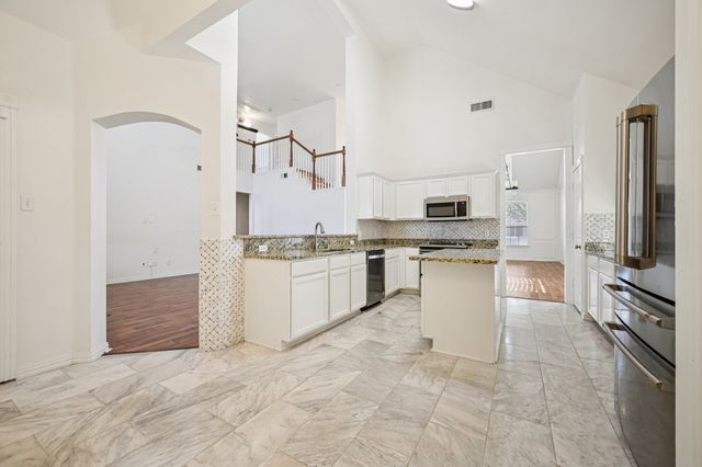 3873 Gillespie Drive, Carrollton, TX 75010