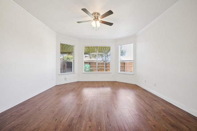 3873 Gillespie Drive, Carrollton, TX 75010