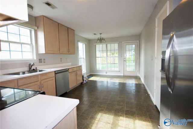 252 Mountain Creek Drive, Madison, AL 35757