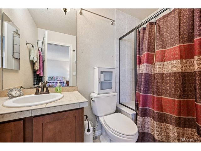 898 Jarvis Dr, Erie, CO 80516