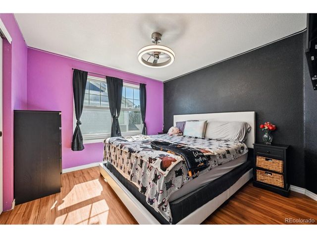 898 Jarvis Dr, Erie, CO 80516