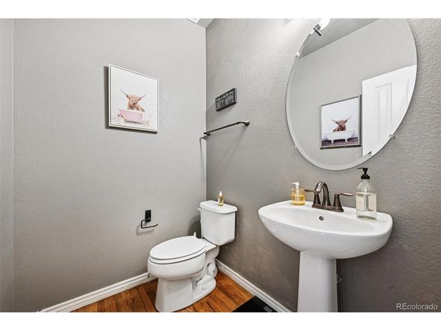 898 Jarvis Dr, Erie, CO 80516