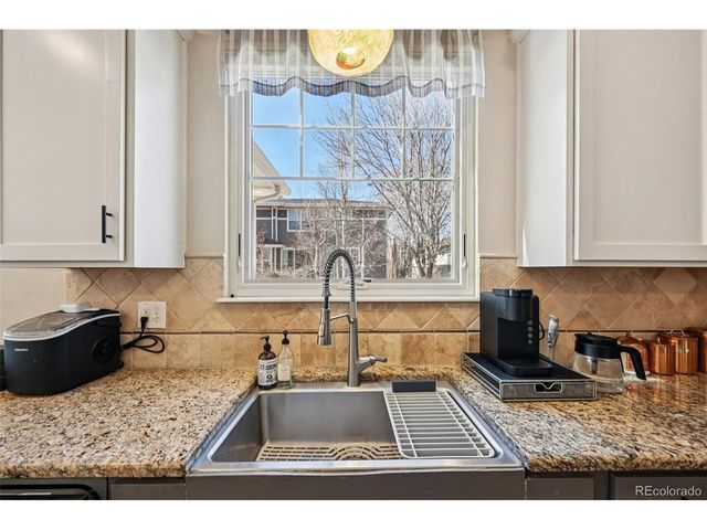 898 Jarvis Dr, Erie, CO 80516