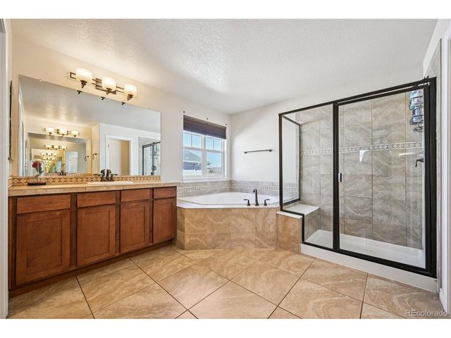 898 Jarvis Dr, Erie, CO 80516