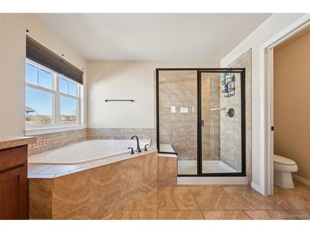 898 Jarvis Dr, Erie, CO 80516