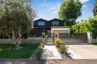 5517 Allott Avenue, Sherman Oaks, CA 91401