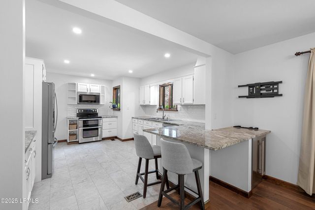 1806 Courtland Street, Port Royal, SC 29935