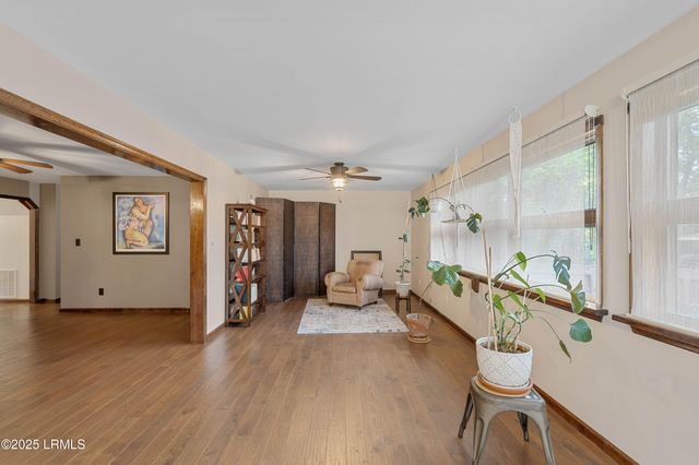 1806 Courtland Street, Port Royal, SC 29935